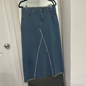 Midi denim skirt